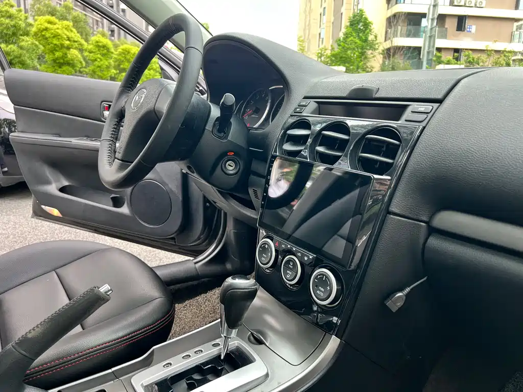 Mazda 6 2014 — фото 12