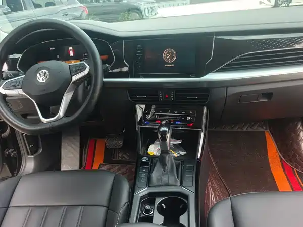 Volkswagen Passat 2022