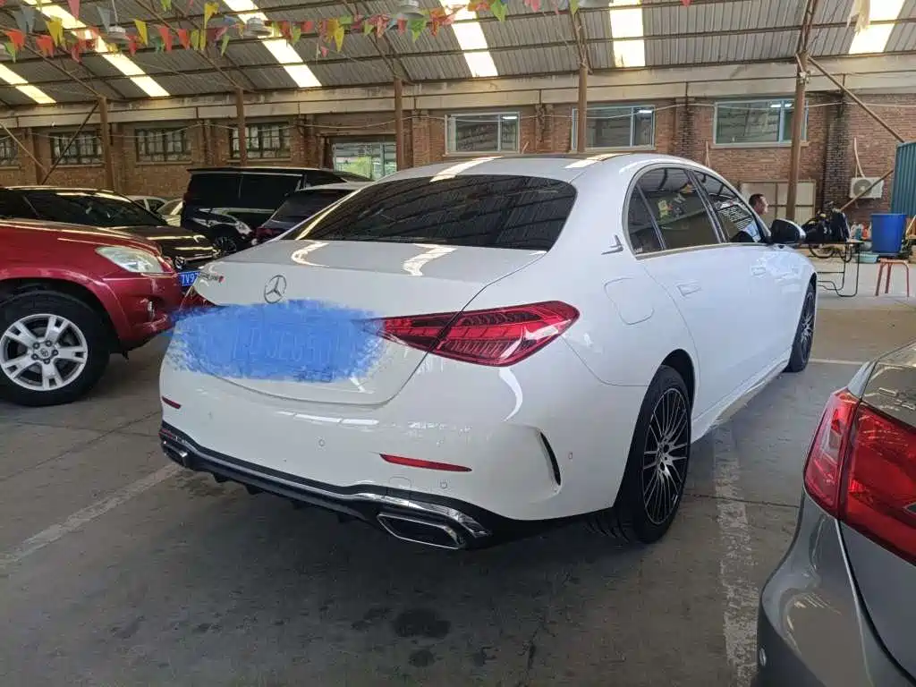 Mercedes-Benz C-Class 2023