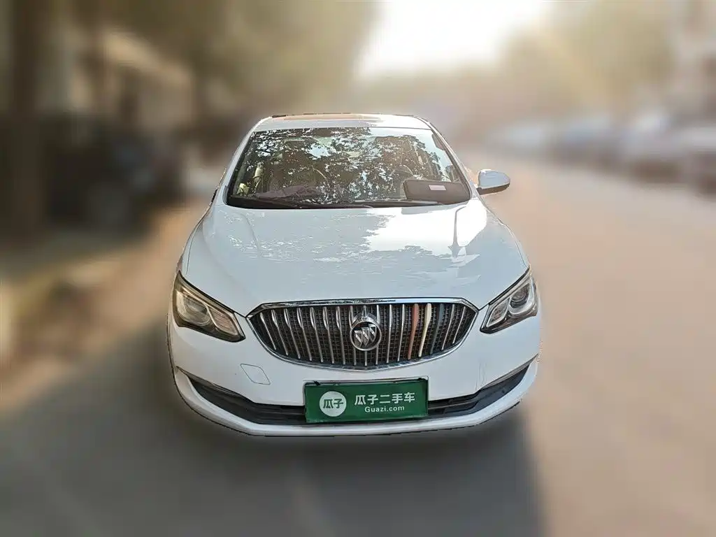 Buick Excelle 2017 — фото 24