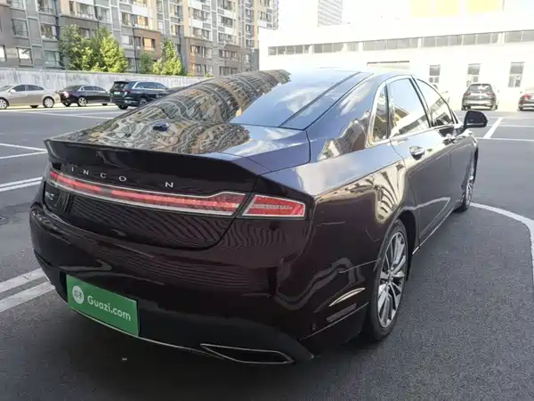 Lincoln MKZ 2017
