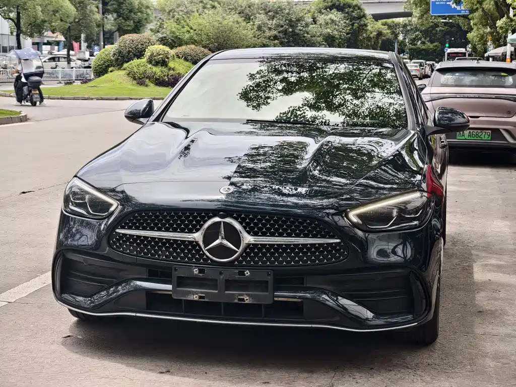 Mercedes-Benz C-Class 2022