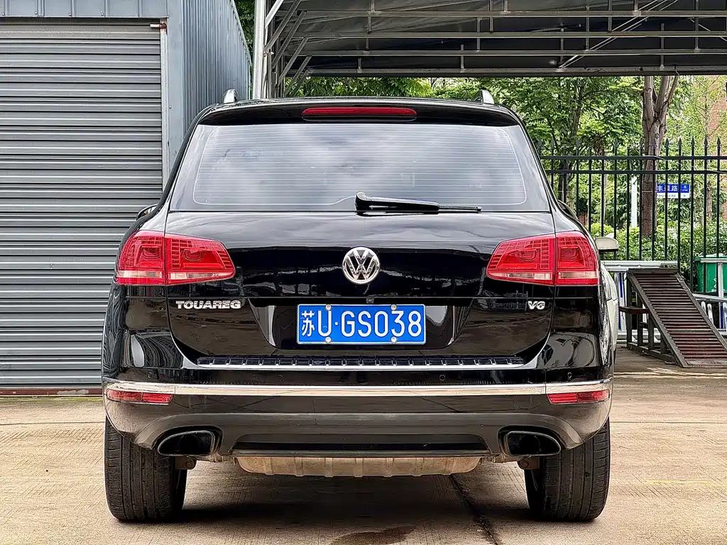 Volkswagen Touareg 2017 — фото 9