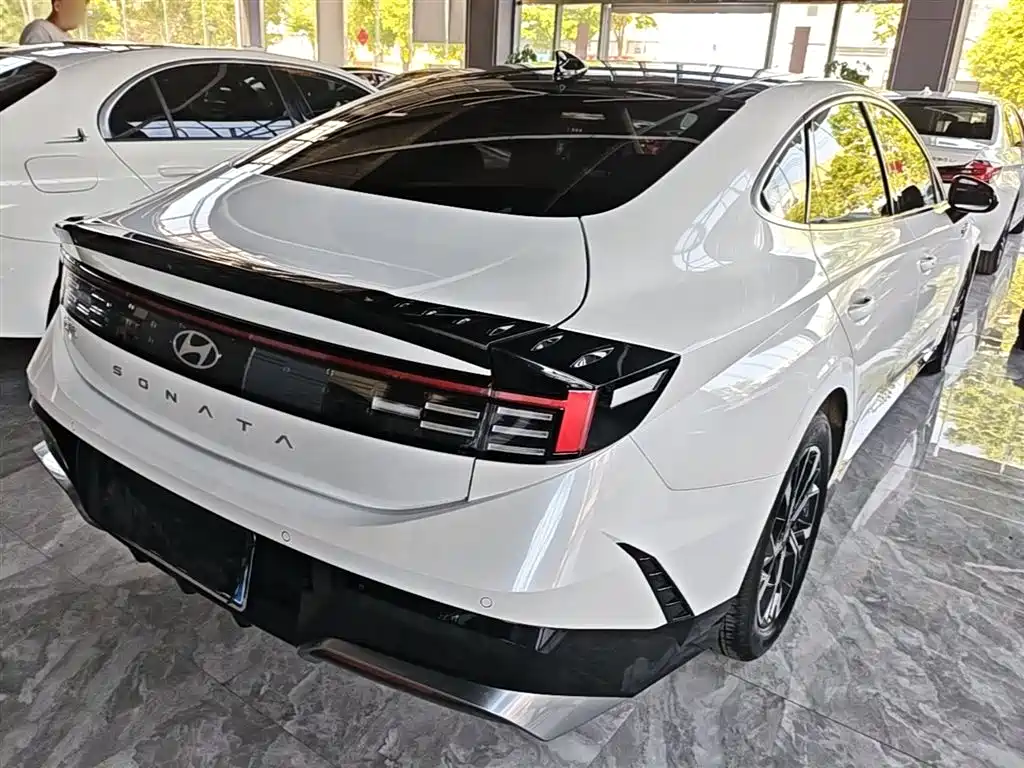 Hyundai Sonata 2024 — фото 7