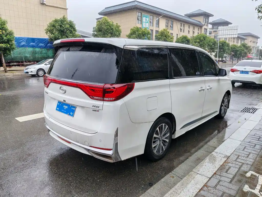 GAC Motor Trumpchi M8 2024 — фото 3
