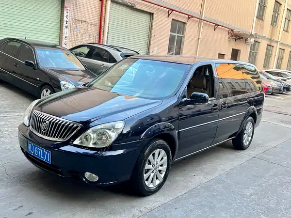 Buick GL8 2011