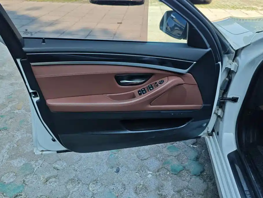 BMW 5 Series 2017