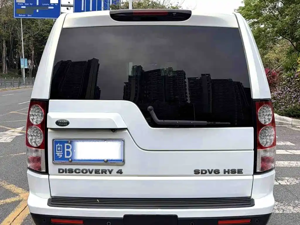 Land Rover Discovery 2012