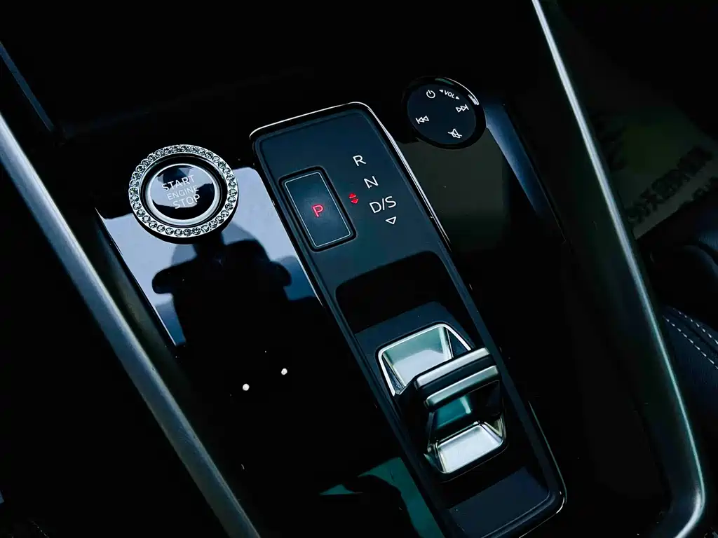 Audi A3 2022 — фото 18
