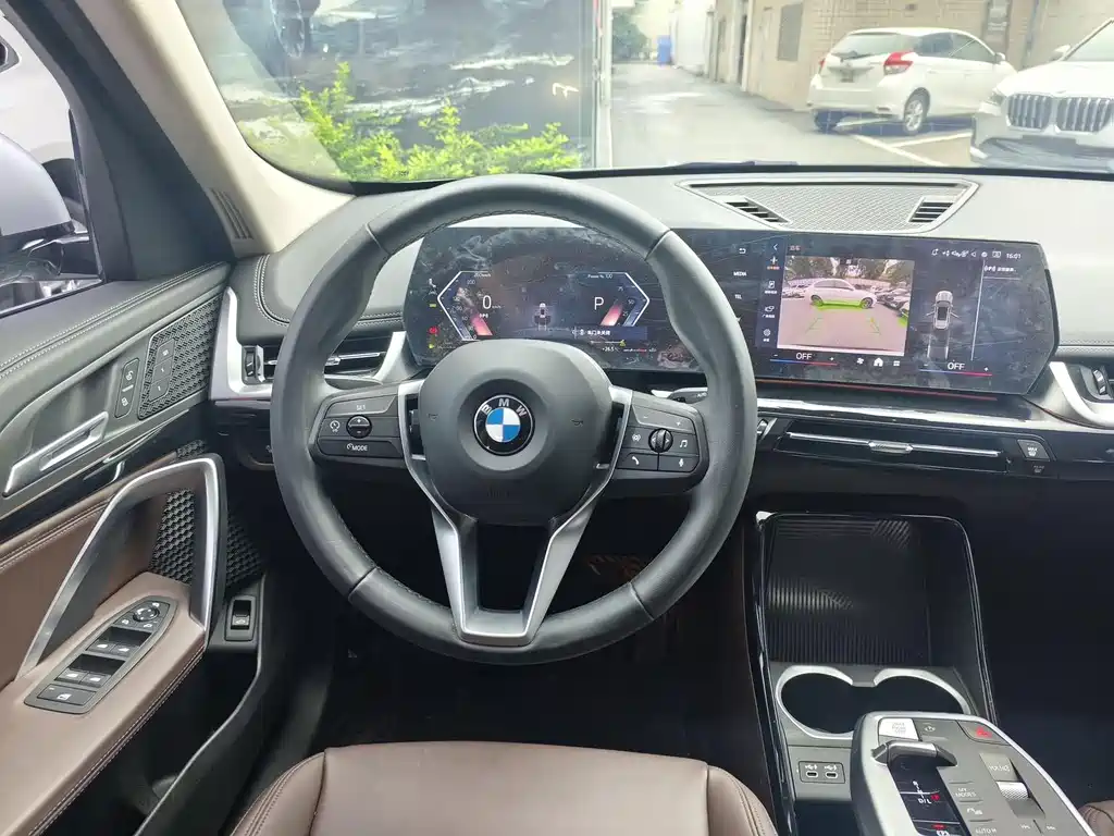 BMW X1 2023 — фото 13