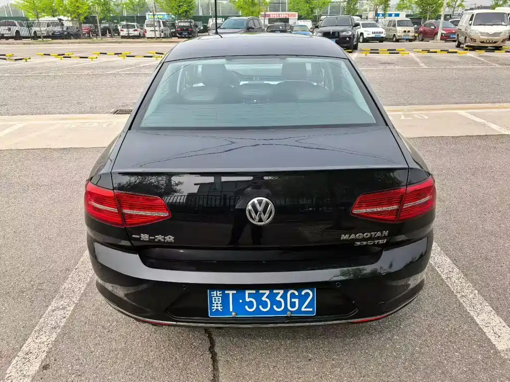Volkswagen Magotan 2020