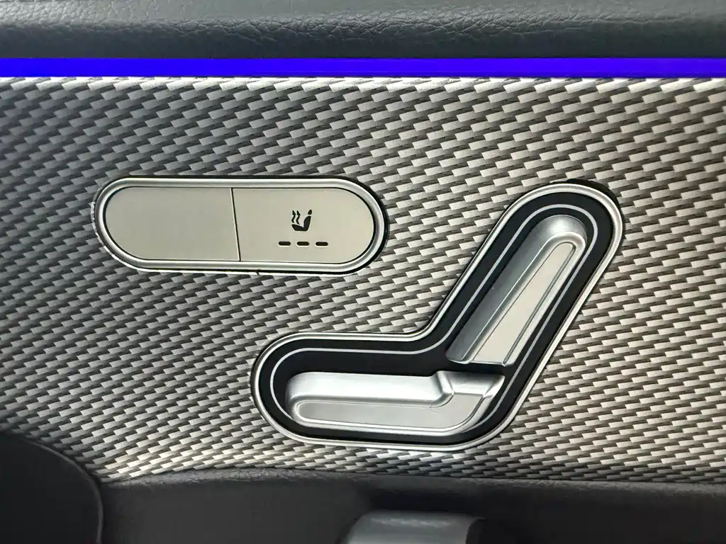 Mercedes-Benz A-Class 2023 — фото 20