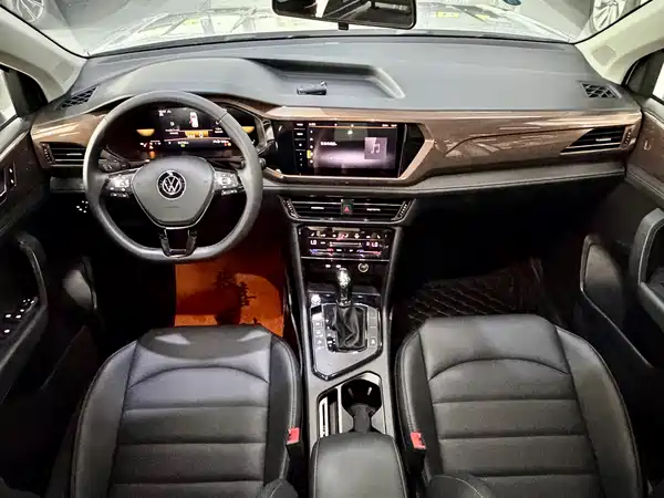 Volkswagen Tharu 2023