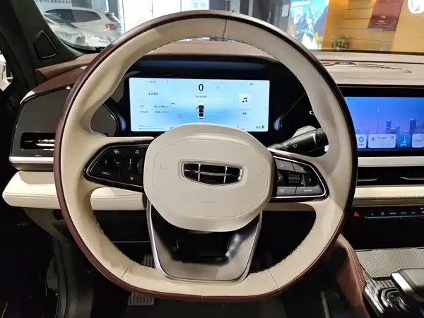 Geely Xingyue L 2024