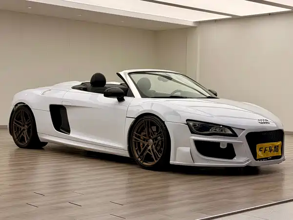 Audi R8 2012