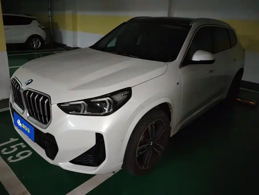 BMW X1 2024 — фото 1