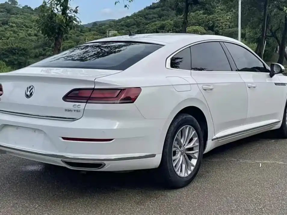 Volkswagen CC 2019 — фото 9