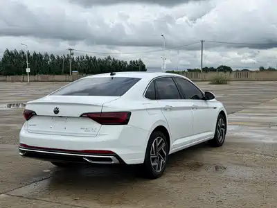 Volkswagen Sagitar 2022
