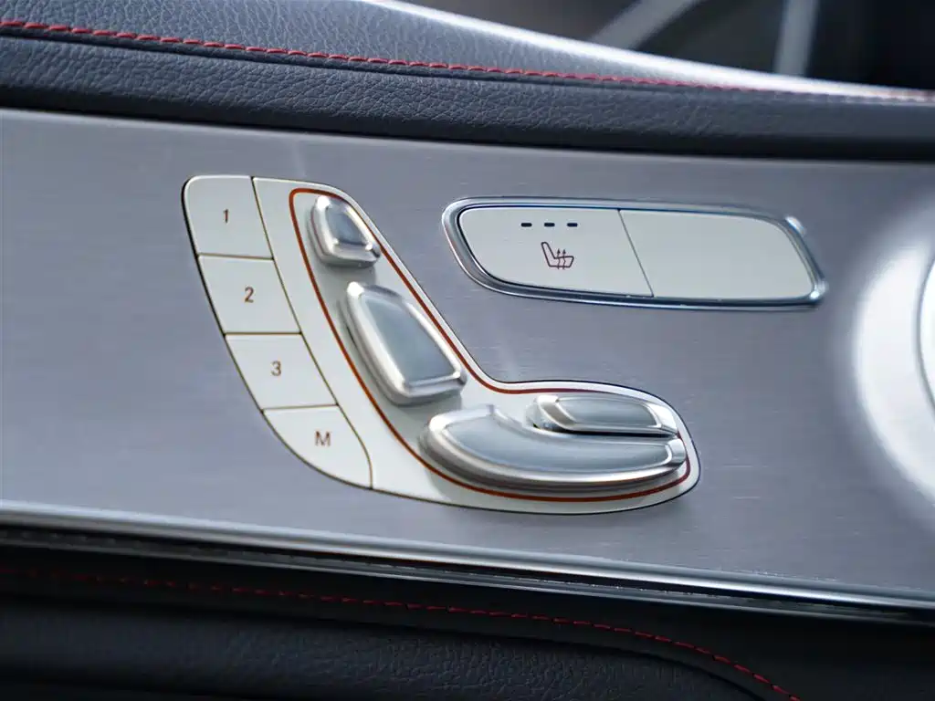 Mercedes-Benz C-Class AMG 2021 — фото 34