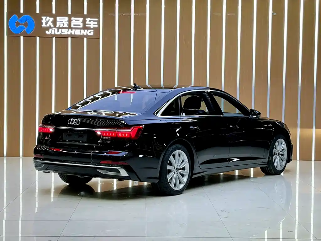 Audi A6L 2023 — фото 21
