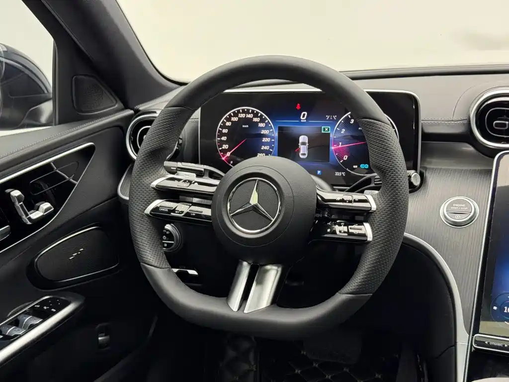 Mercedes-Benz C-Class 2022 — фото 24
