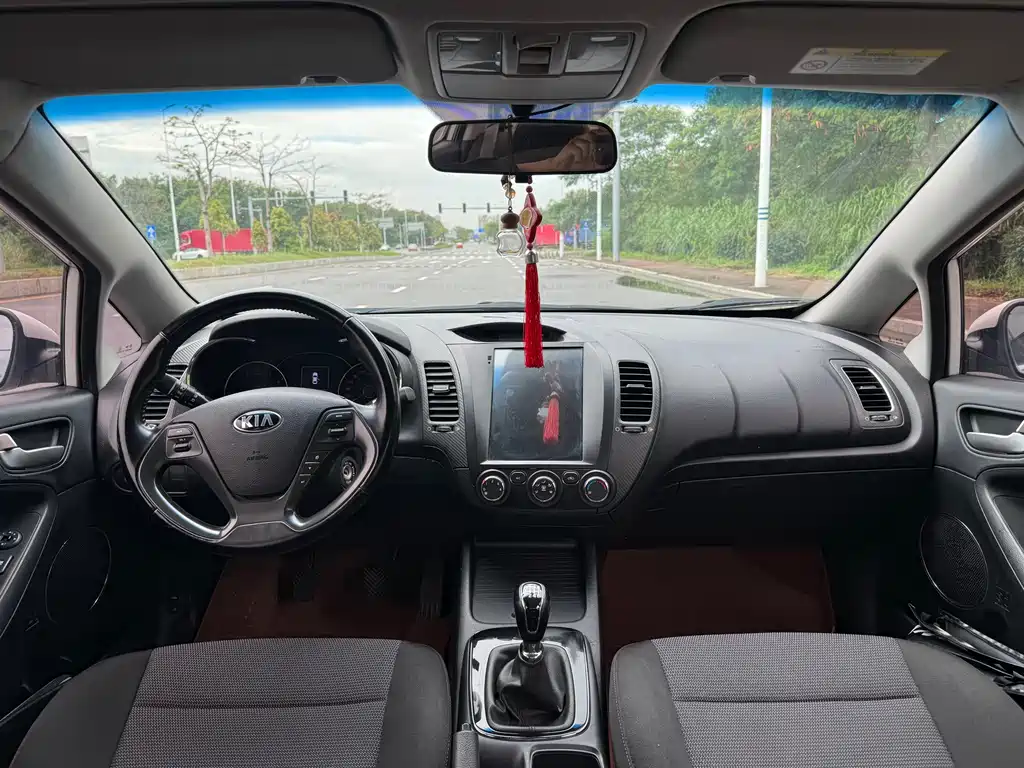 Kia K3 2017