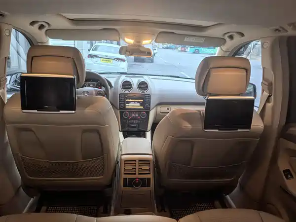 Mercedes-Benz M-Class AMG 2011