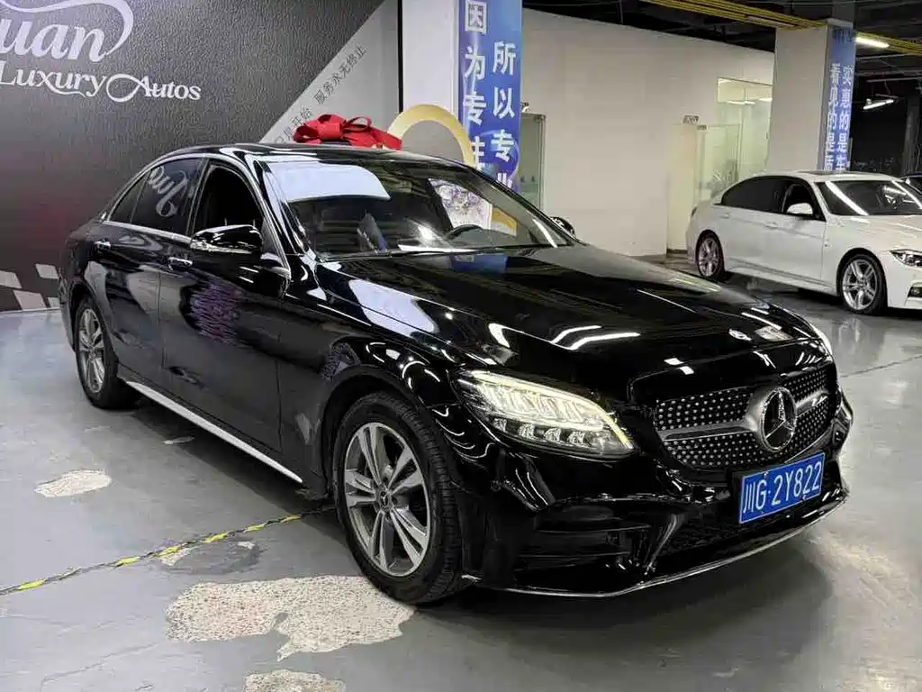 Mercedes-Benz C-Class 2019 — фото 3