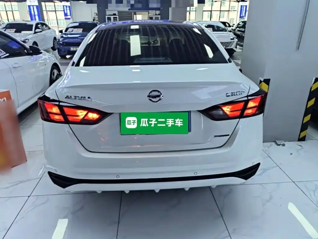 Nissan Teana 2021