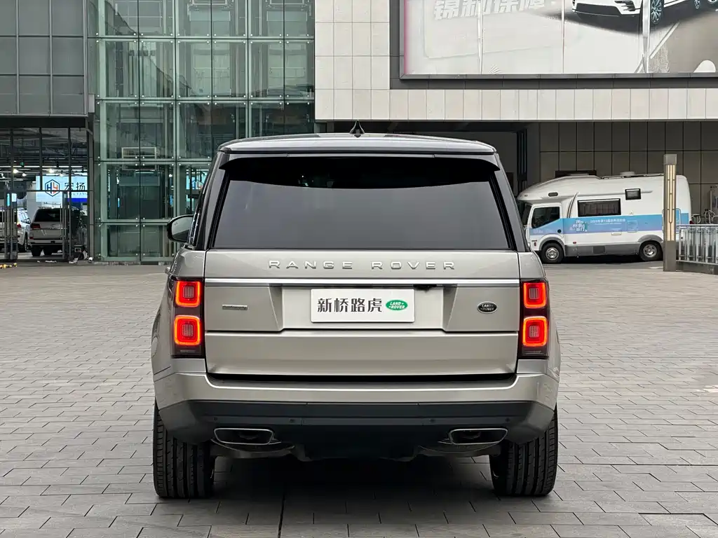 Land Rover Range Rover 2019 — фото 21