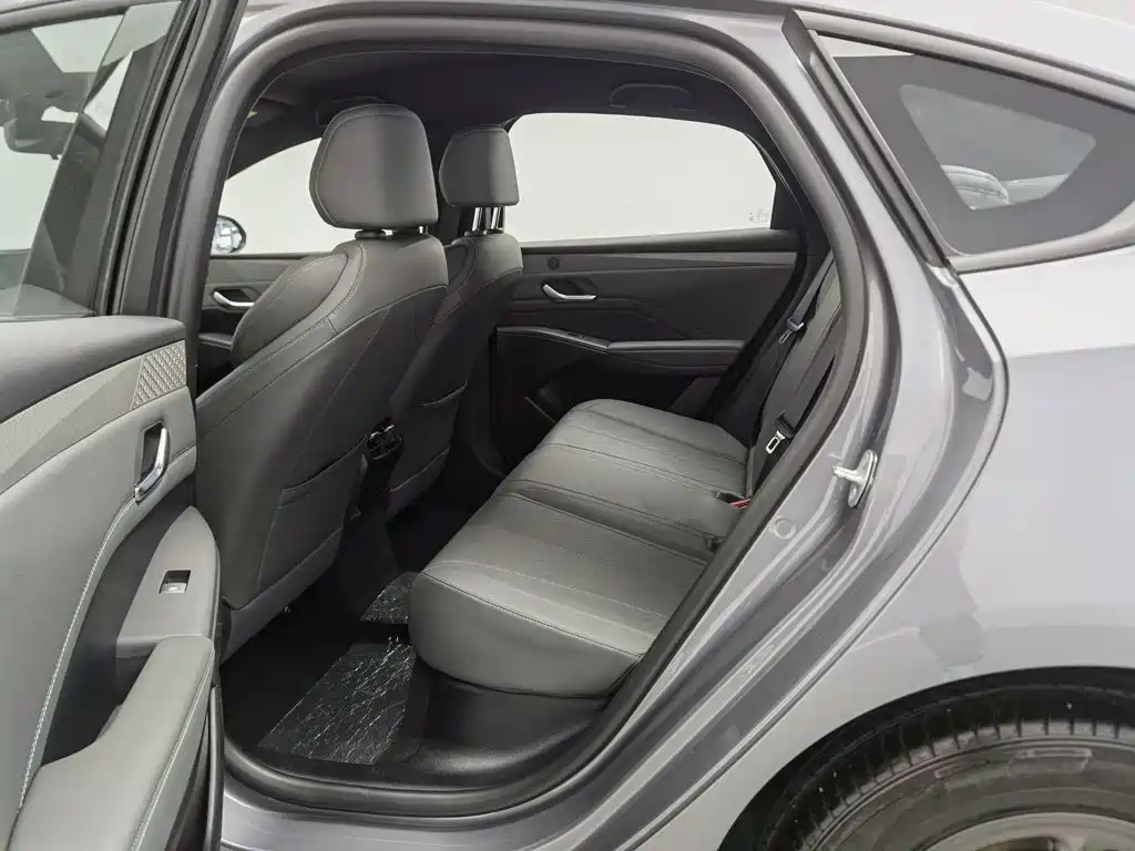 BYD Qin PLUS 2025 — фото 15