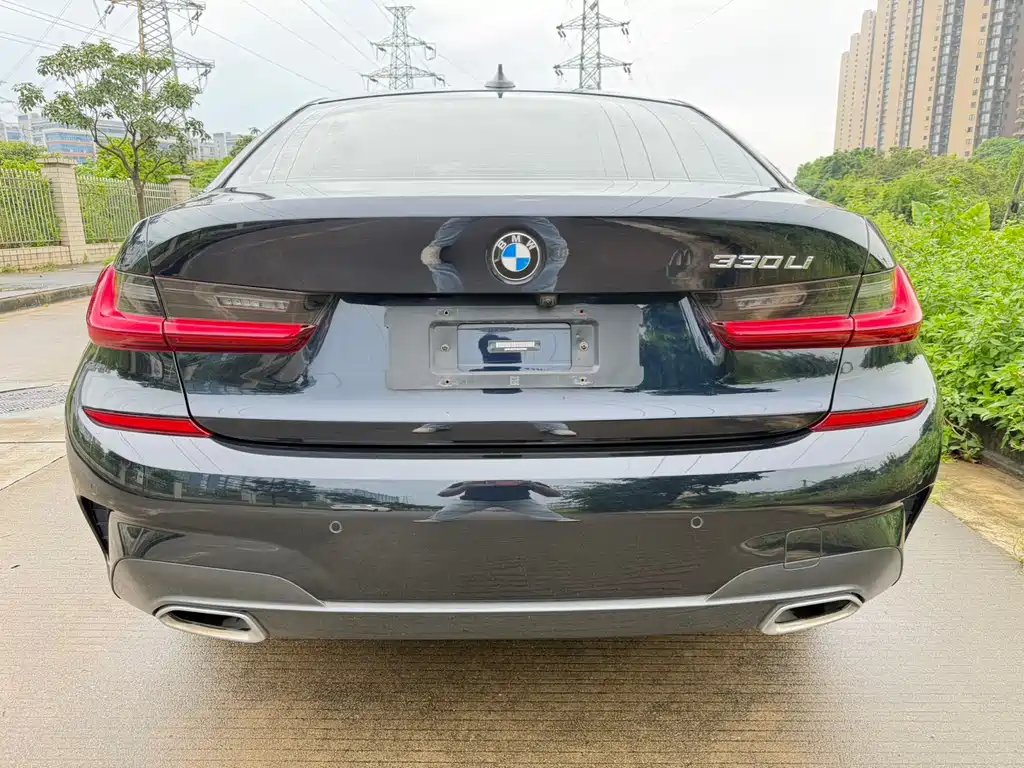 BMW 3 Series 2022