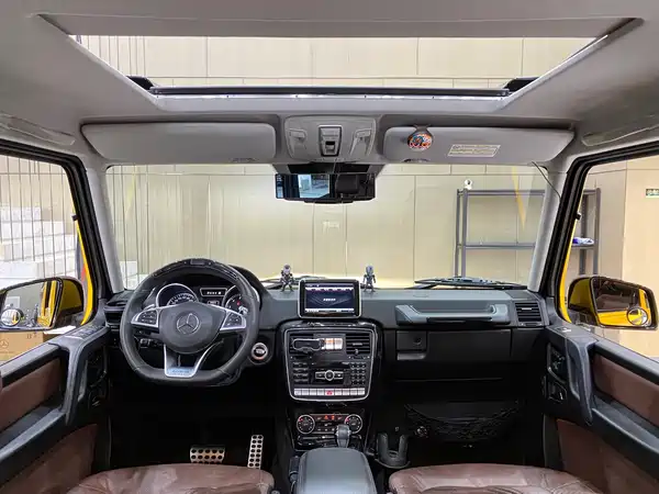 Mercedes-Benz G-Class 2015