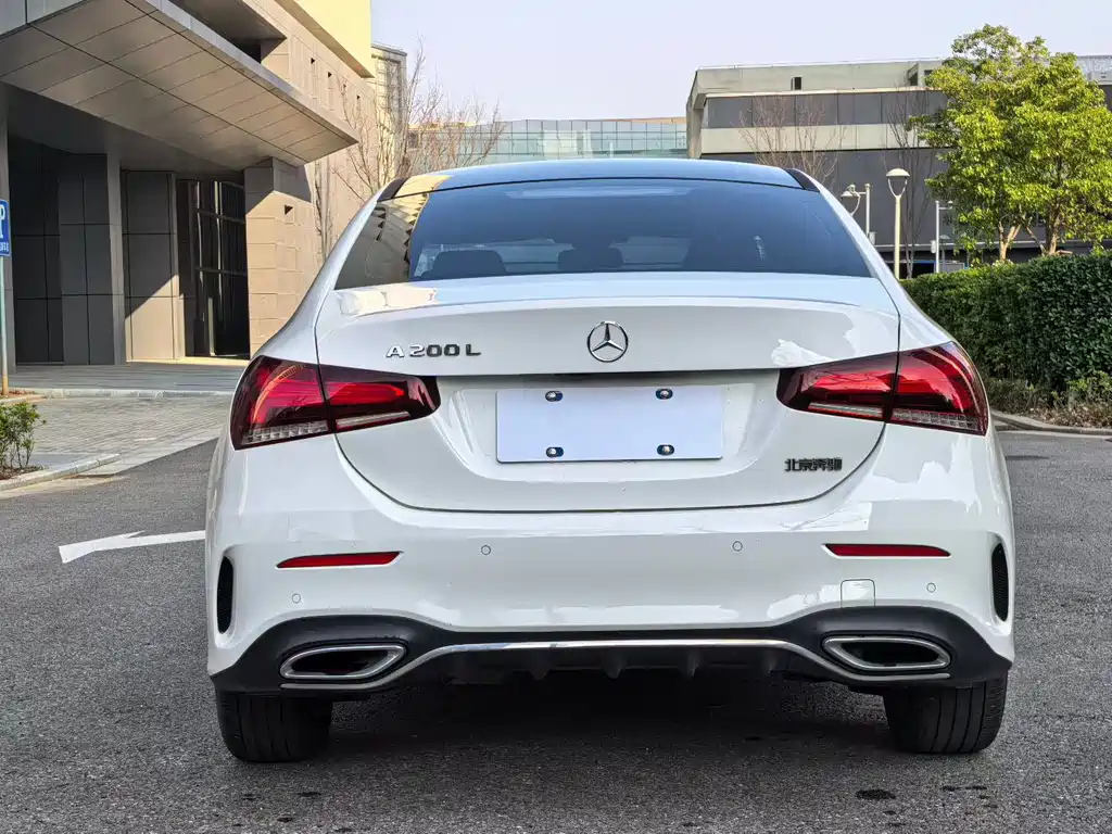 Mercedes-Benz A-Class 2022 — фото 8