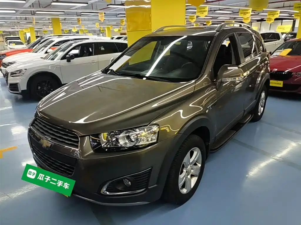 Chevrolet Captiva 2015 — фото 1