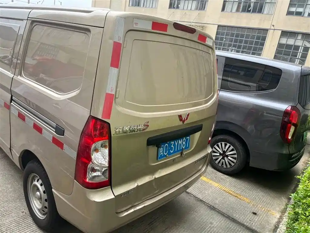 Wuling Rongguang S 2022 — фото 7