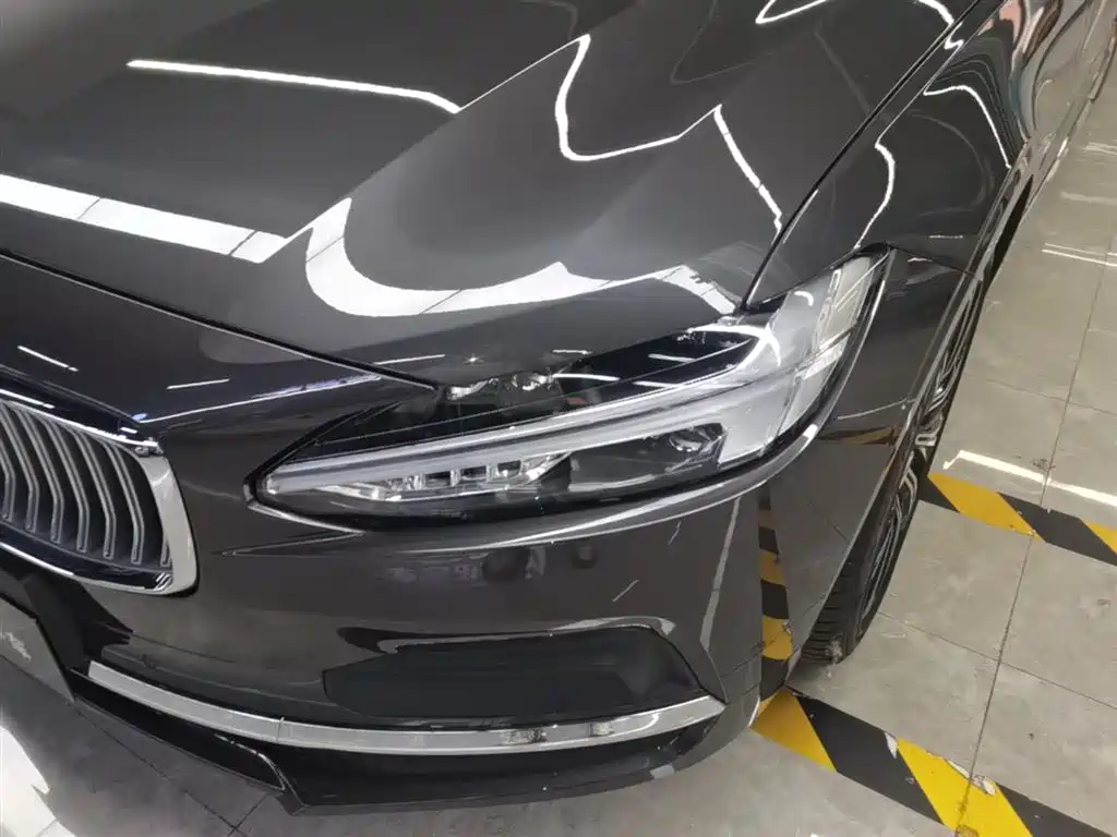 Volvo S90 2023 — фото 24