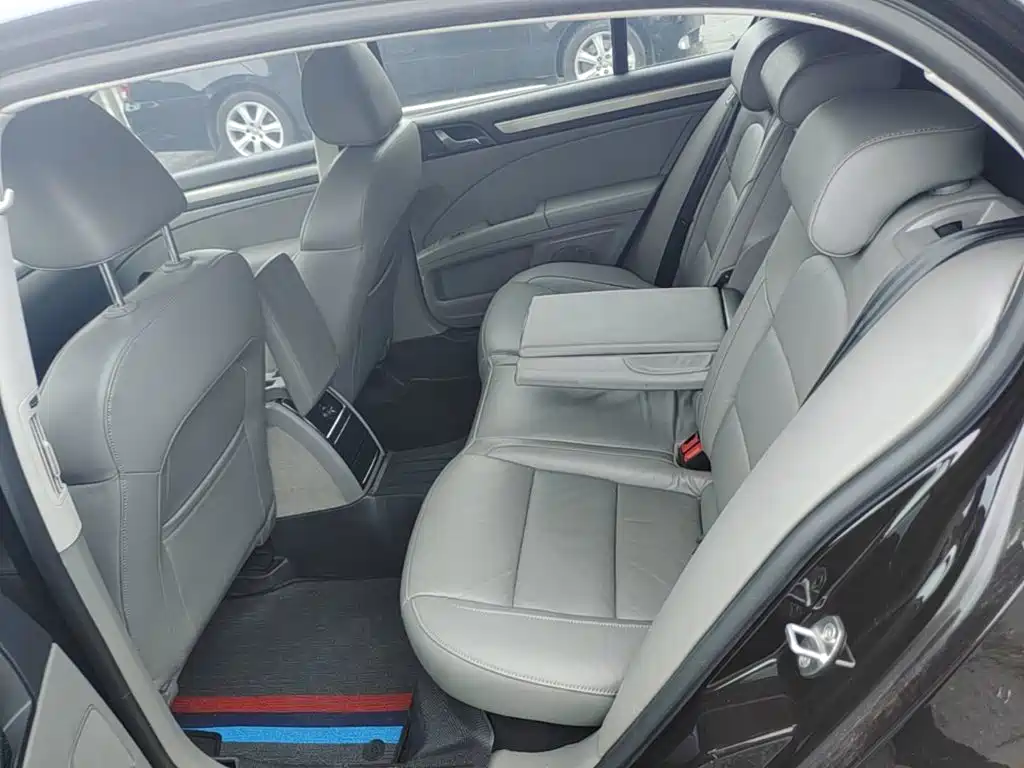 Skoda Superb 2015 — фото 17