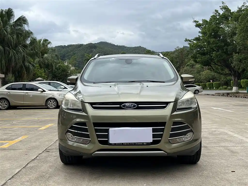 Ford Kuga 2015 — фото 2
