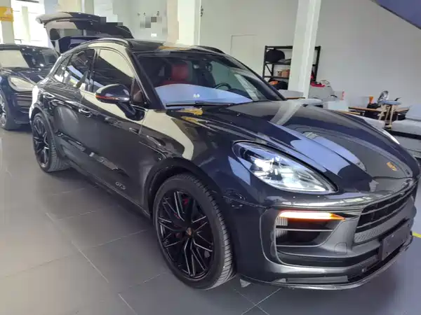 Porsche Macan 2022
