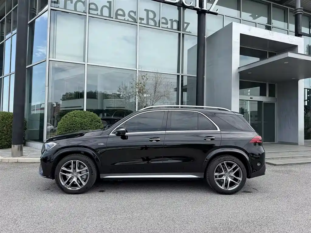 Mercedes-Benz GLE AMG 2026 — фото 17