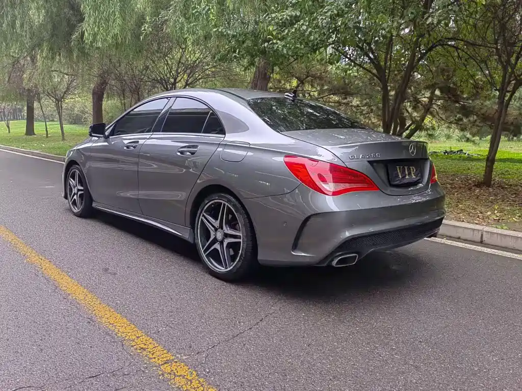 Mercedes-Benz CLA 2014