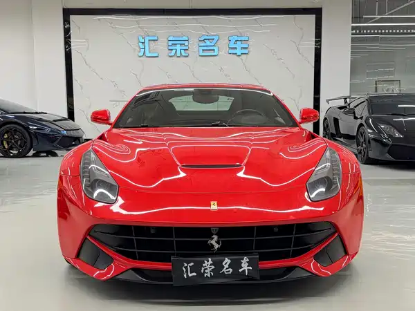Ferrari F12berlinetta 2013
