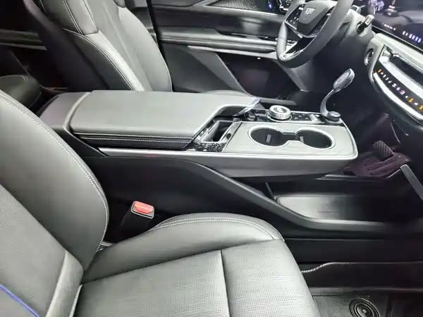 Cadillac Lyriq 2025