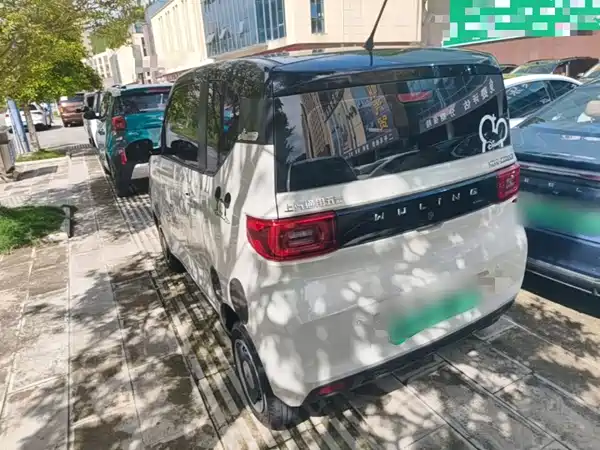 Wuling Hongguang MINIEV 2022