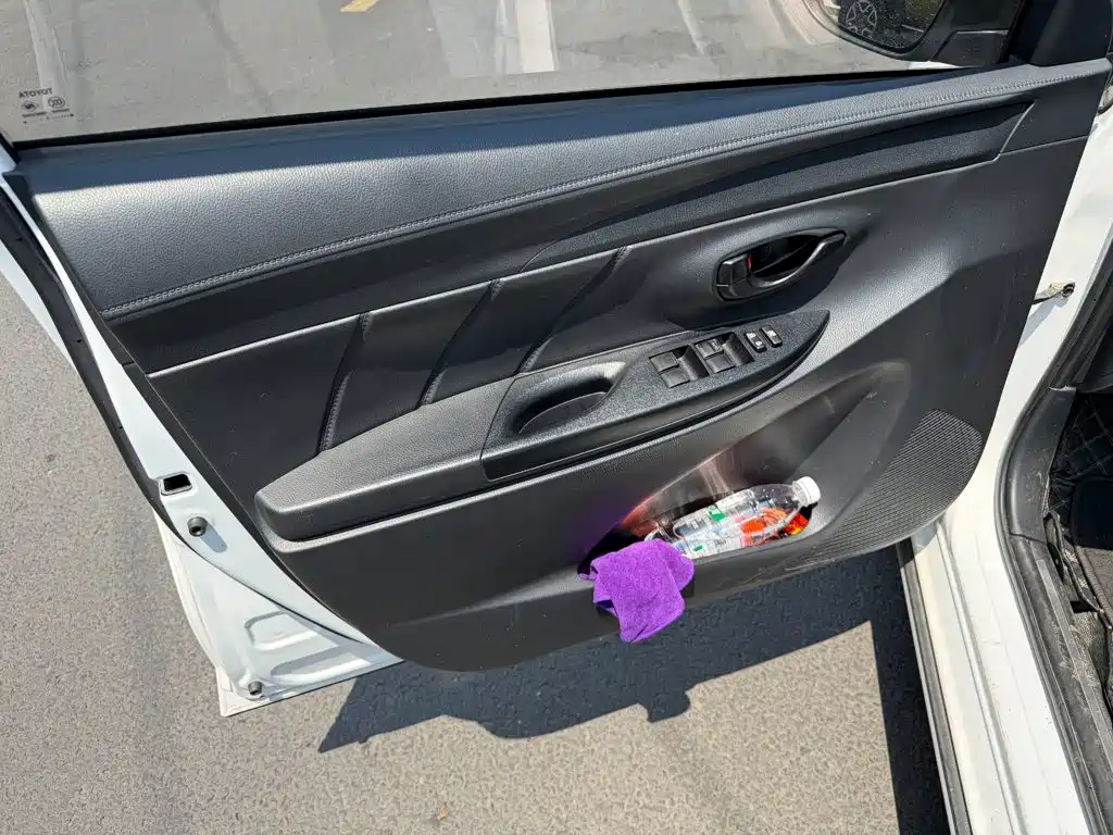 Toyota Yaris L 2021