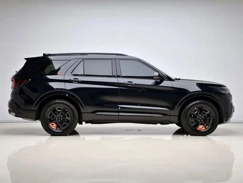 Ford Explorer 2025 — фото 8