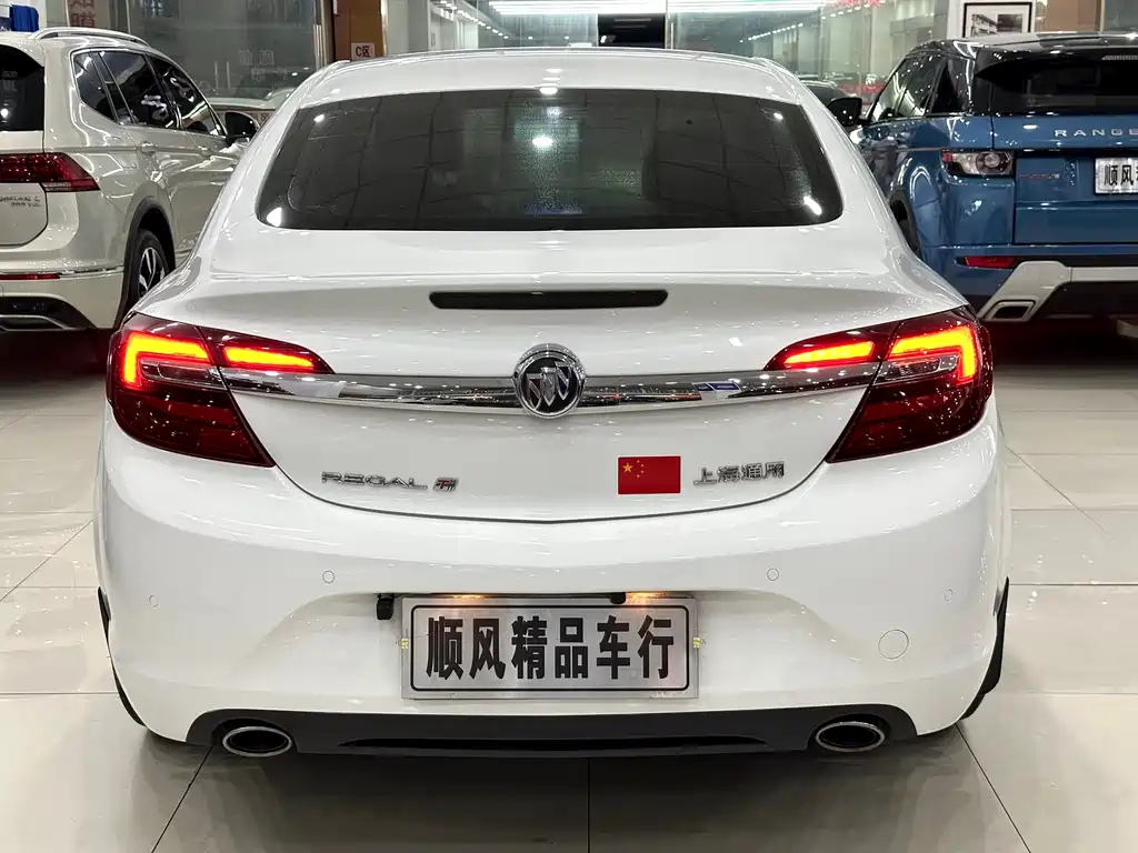 Buick Regal 2015 — фото 7