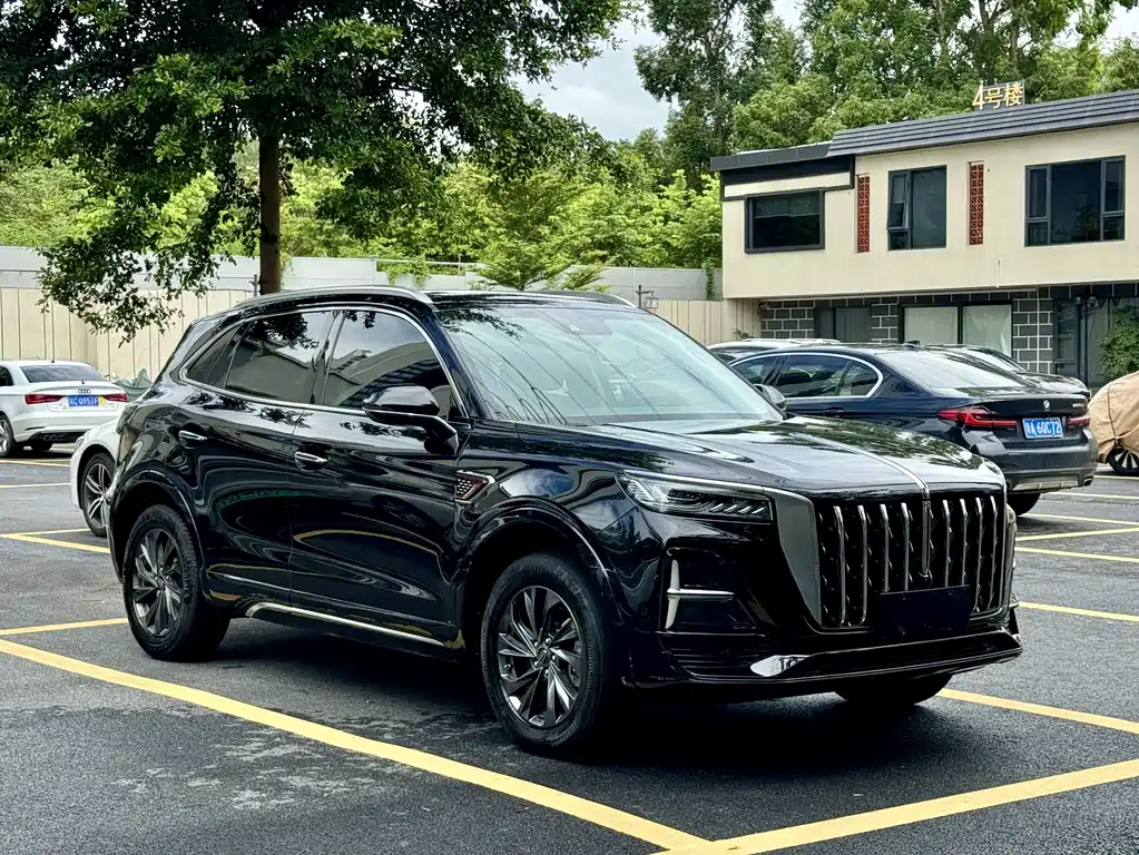 Hongqi HS5 2024