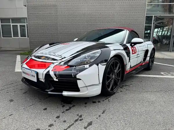 Porsche 718 2022